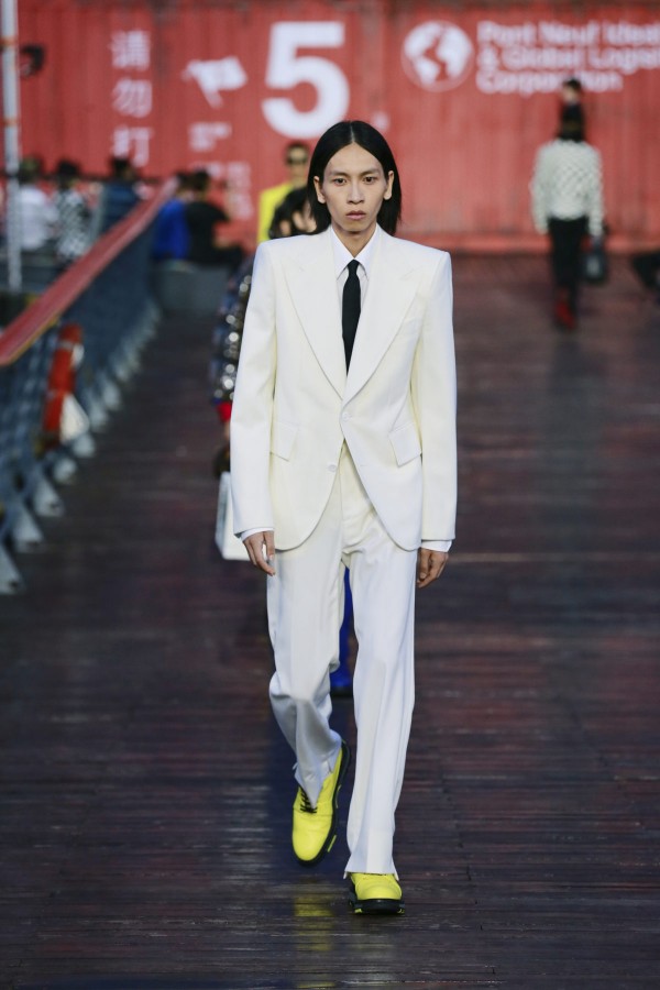 Louis Vuitton apresenta linha masculina em Xangai - Moda & Beleza